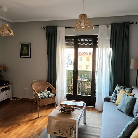 La Casa De Abedules